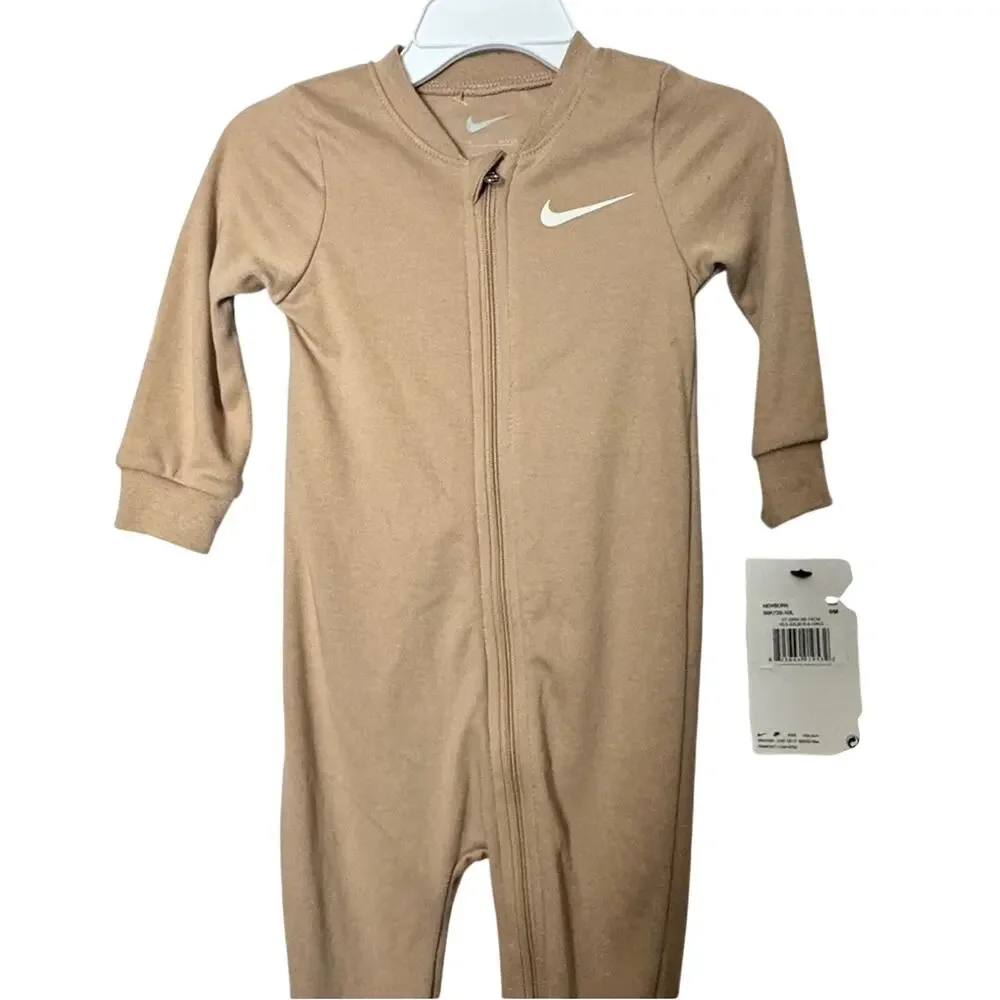 Nike Newborn Logo Swoosh  Long Sleeve Zip Front Closure One Piece Sz NB NWT